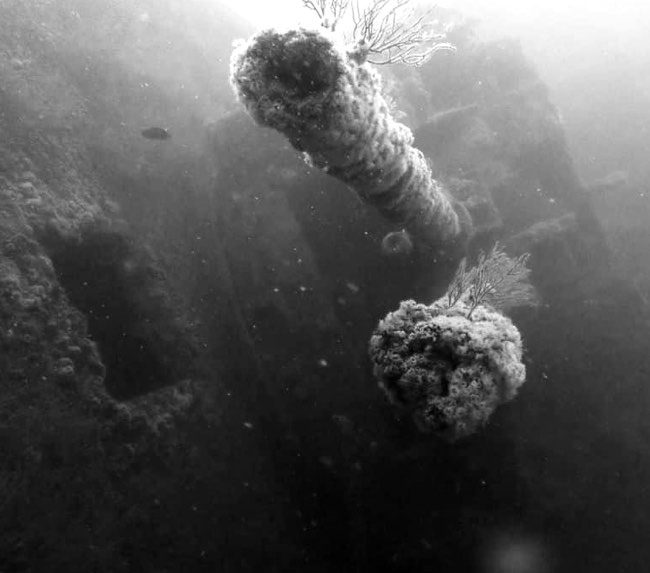 hmcs-yukon-wreck-alley