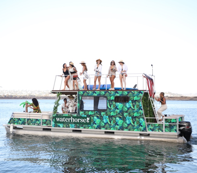 san-diego-boat-rentals-12-people-waterhorse san-diego-boat-rentals-12-people-waterhorse